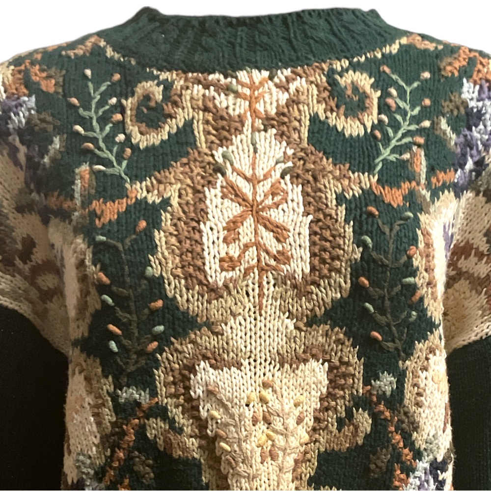 Vintage Sweater - Picture 2 of 4